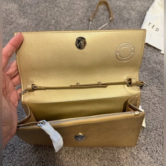 Ted Baker London Cyra metallic leather crossbody bag NWT - Picture 8 of 14